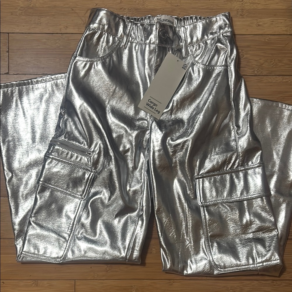 No Boundaries Metallic Silver Pants